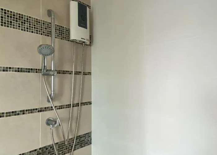 Sathorn Sathorn 11 Bts Saint Louis 公寓式飯店 曼谷