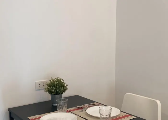 Sathorn Sathorn 11 Bts Saint Louis 公寓式飯店 *